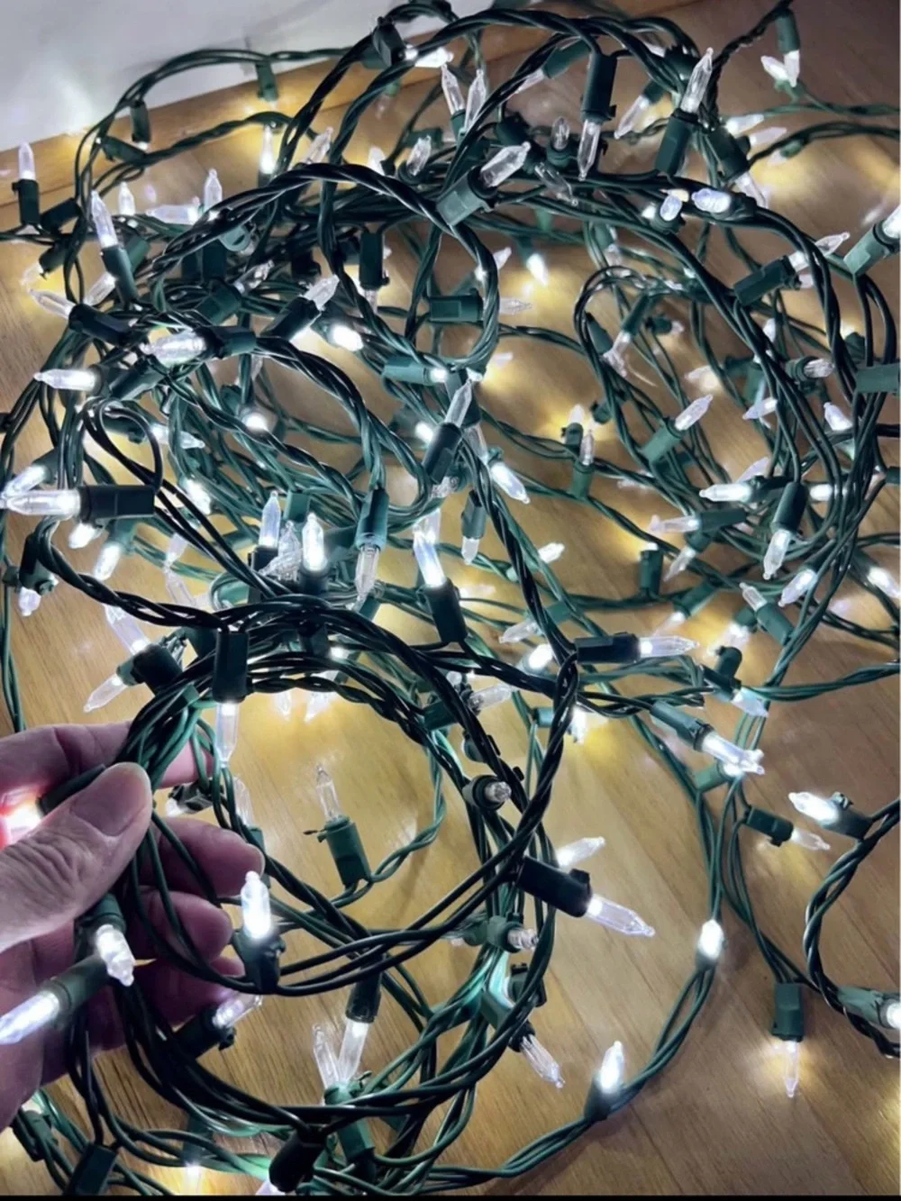 Target 35' White LED Mini String Lights on Green Wire GUC 🌲